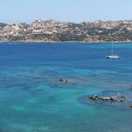 Seaside - 6pl June July - 150 M From Smeraldo Appartement Baja Sardinia